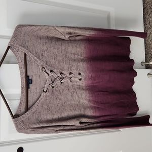 American Eagle 2 tone light sweater